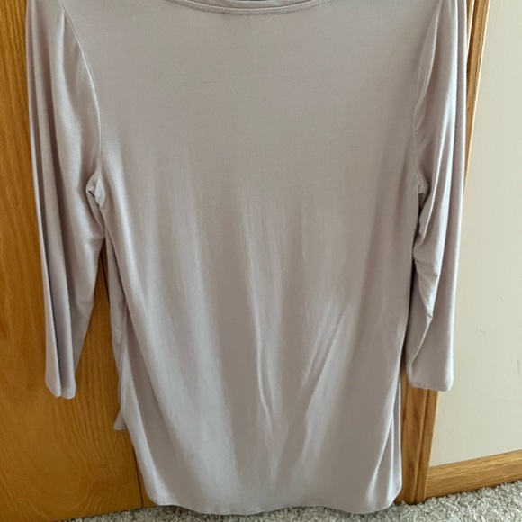 Women’s Top from Limited - Picture 2 of 2